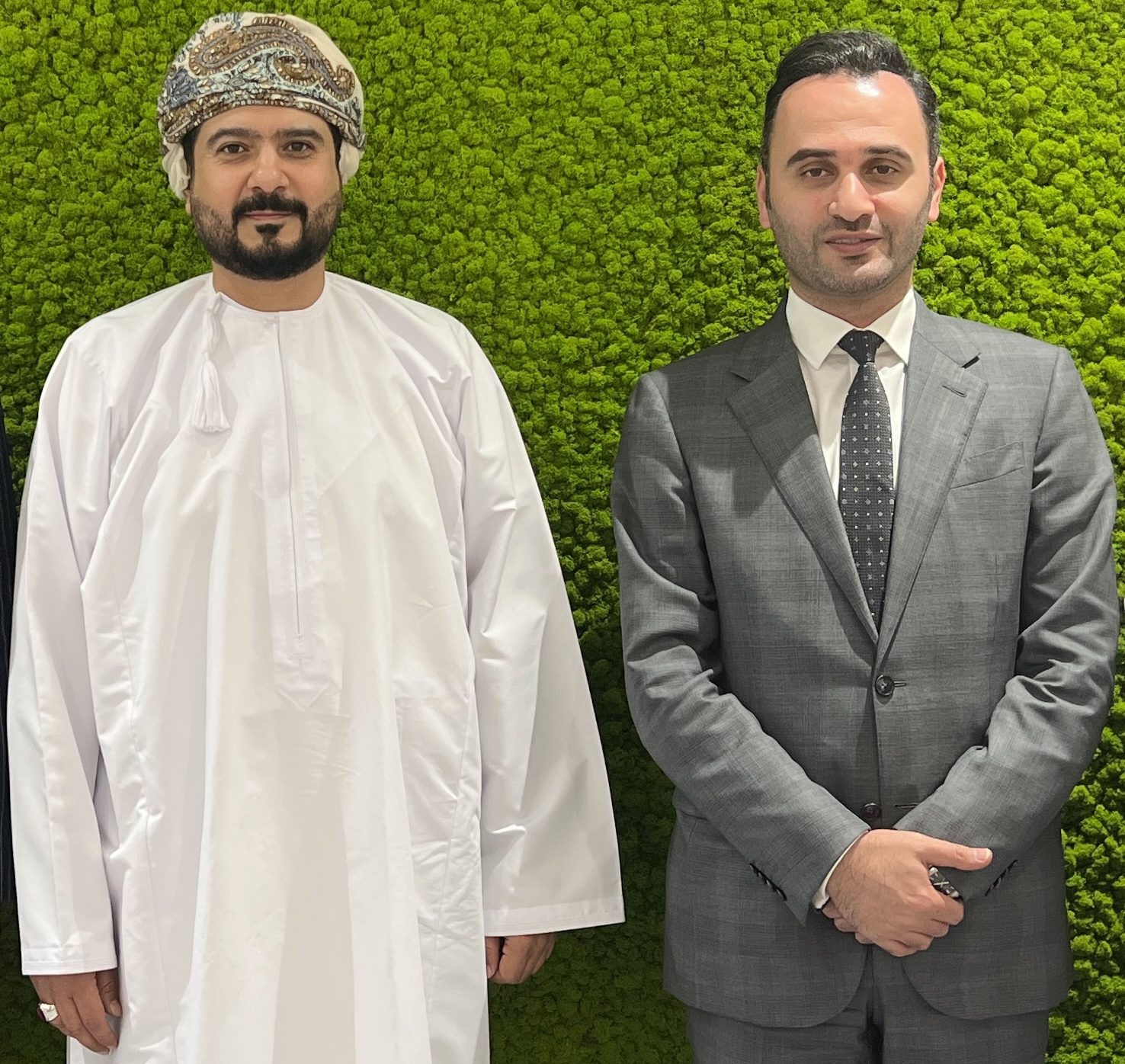 Meeting Amir Ali salemi CEO of jta holding with the Minister of Commerce, Industry & Investment promotion, Sultanate of Oman